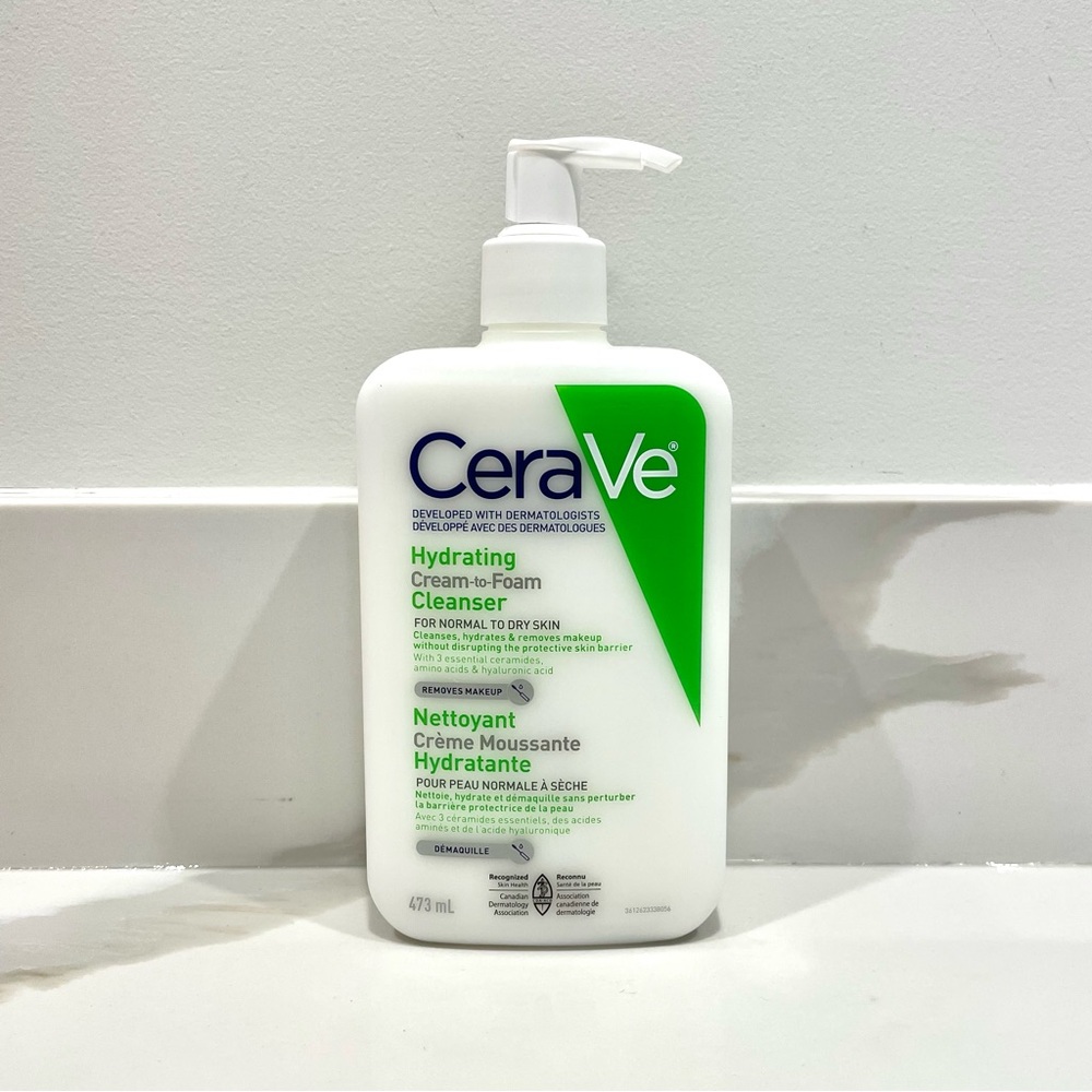 NEW CeraVe Hydrating Cream-to-Foam Cleanser